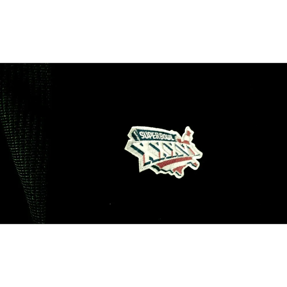 Super Bowl XXXVI Vintage Black Shoulder Travel Bag Patriots vs Rams 2002